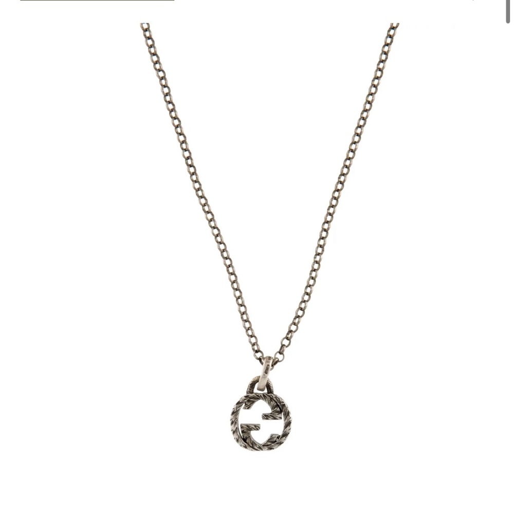 Interlocking GUCCI Pendant Necklace